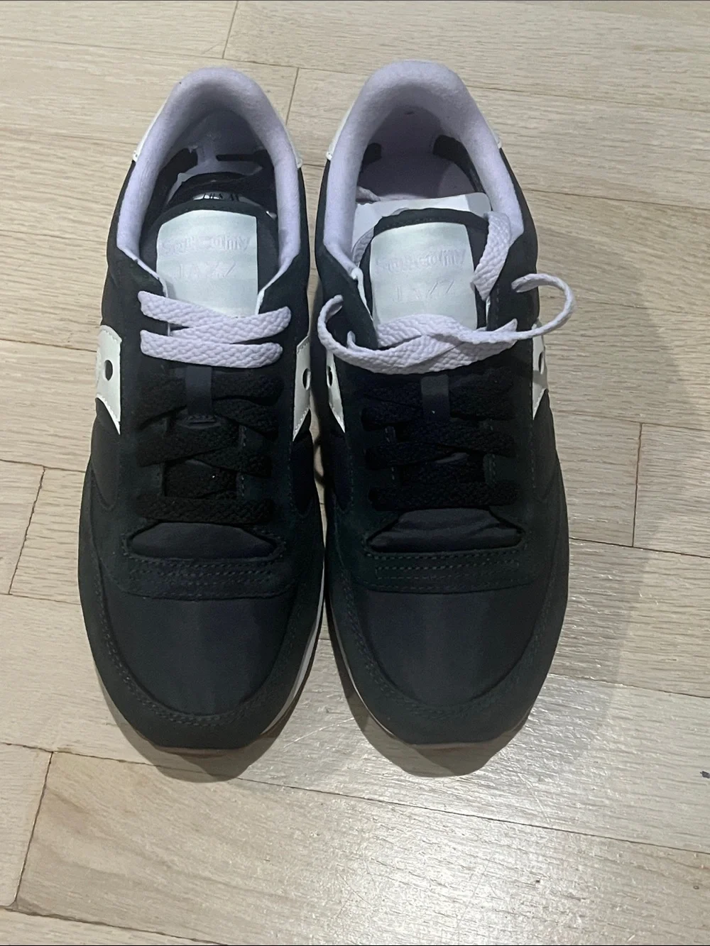 Saucony Black Sneakers with Lilac Trim